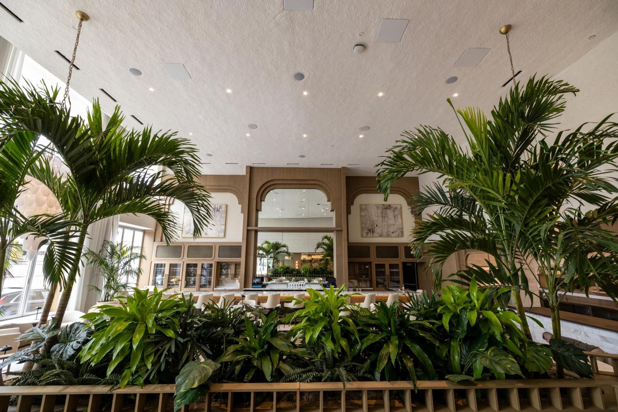 Cambria Hotel Detroit Downtown Exterior photo